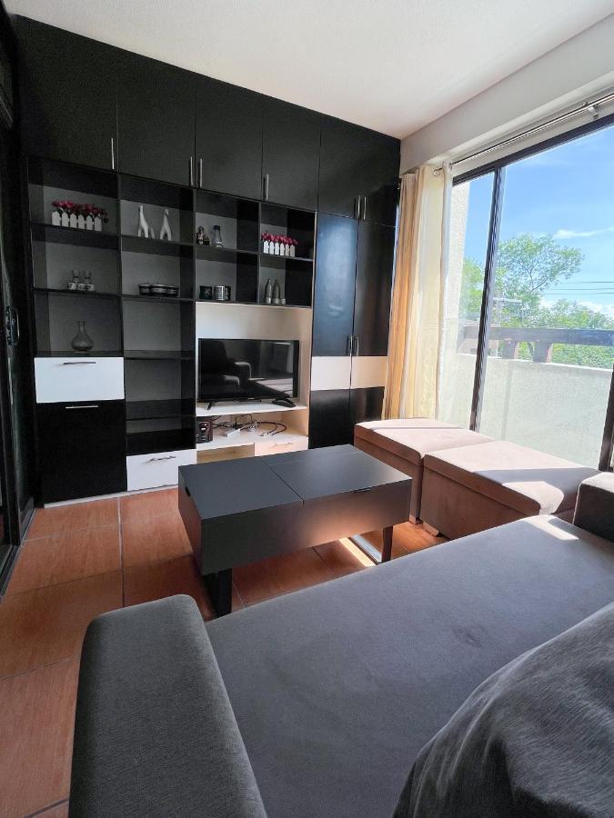 Modern 2Br Condo Near Sm With Free Parking Pool Wifi And Netflix Davao Stadt Exterior foto